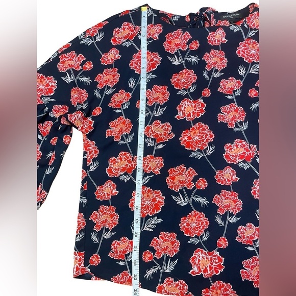 Banana Republic Floral Blouse Women XS Navy Red Romantic Bell Sleeve - Picture 8 of 12